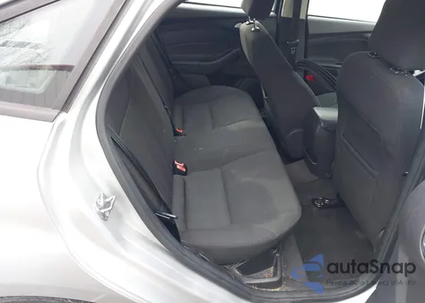 2015 Ford Focus Se z USA, uszkodzony, nr VIN 1FADP3F22FL229168